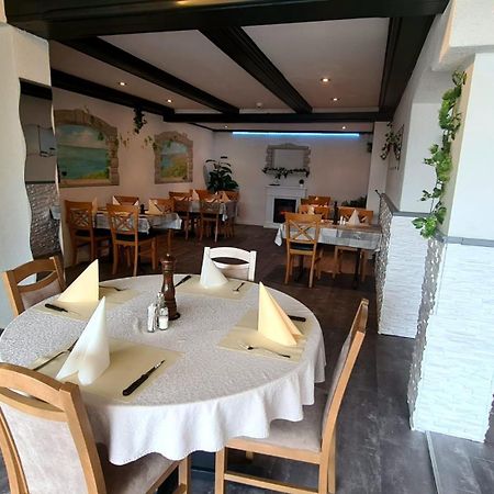 Hotel Roessli Oberried am Brienzersee Экстерьер фото